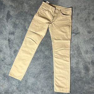 Levis Khakis | 31 x 32 | LIKE NEW